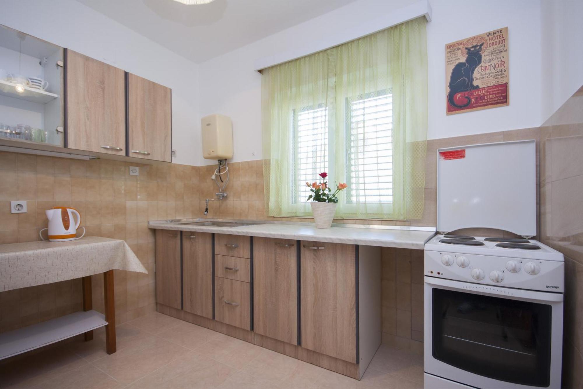 Apartments Vukicevic Brodarica 希贝尼克 外观 照片